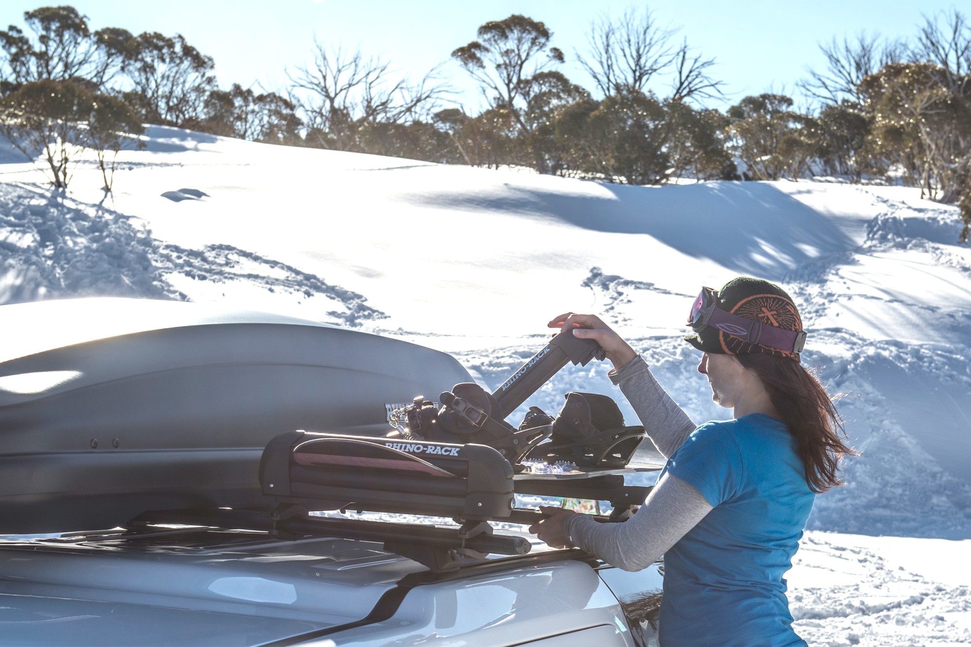 /assets/new-landing-page/au-cross-bar/snow/Snow-03.jpg